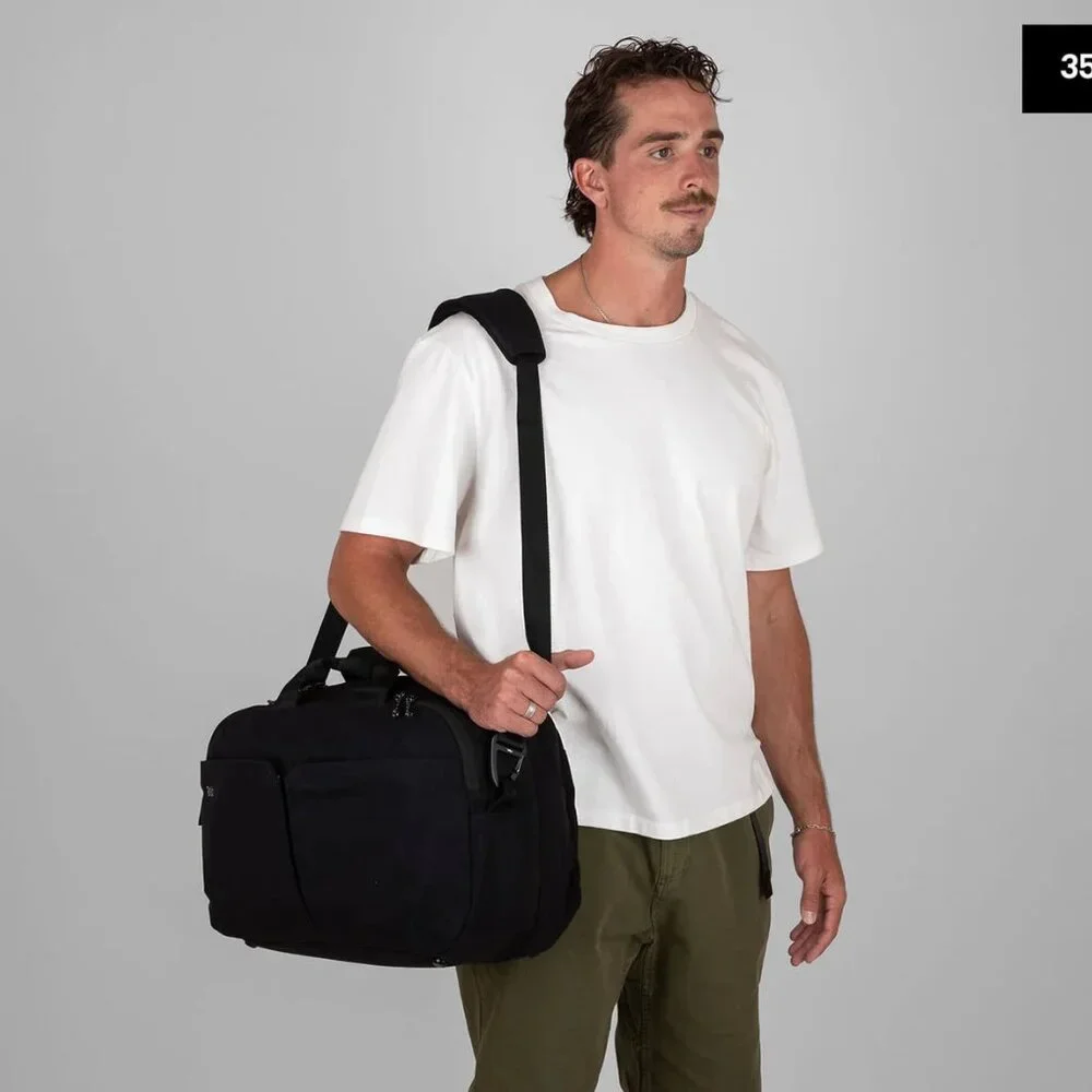 Pakt One Travel Duffel 35L NWT - Picture 10 of 13